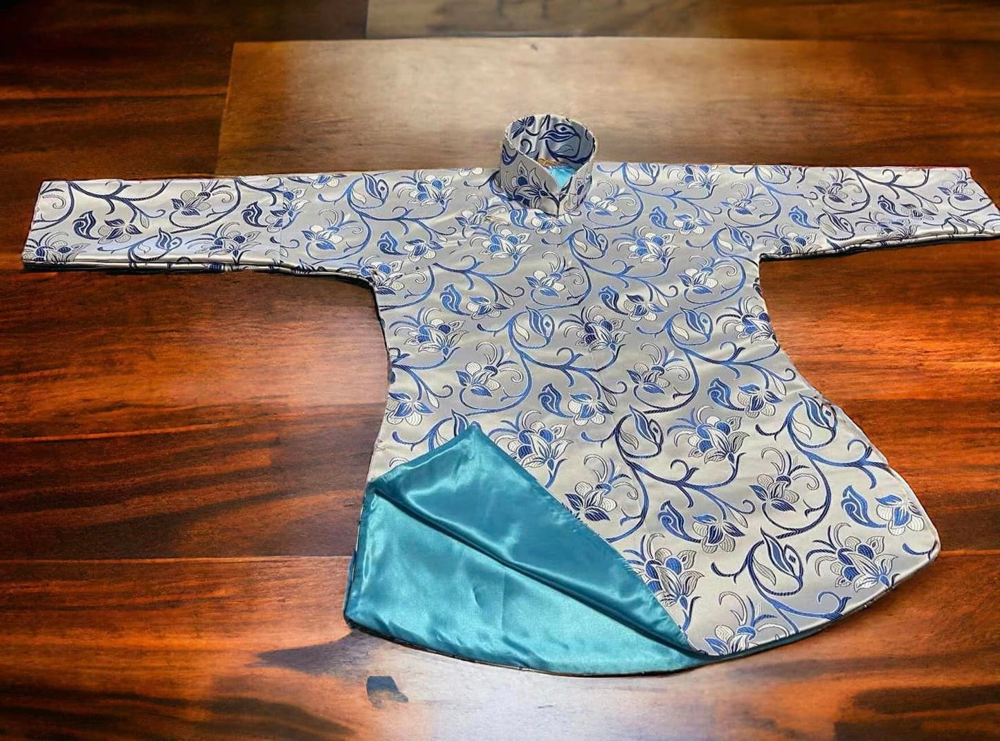 Authentic Oriental Jacket for Spring/Autumn.''